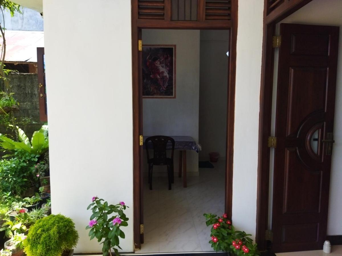 Rusara Guest Home Weligama Zimmer foto